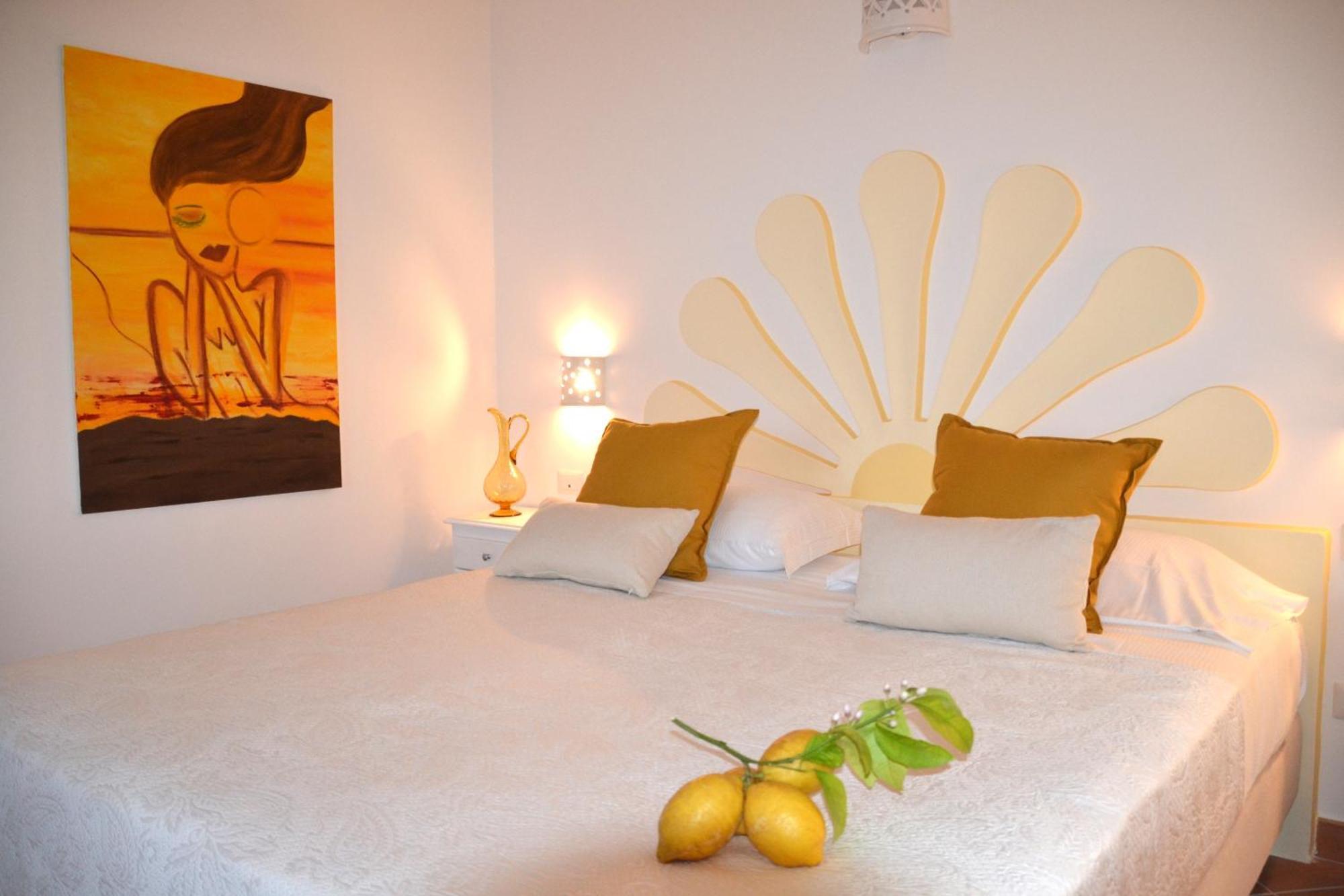 Villa Santa Chiara Positano Suites Экстерьер фото