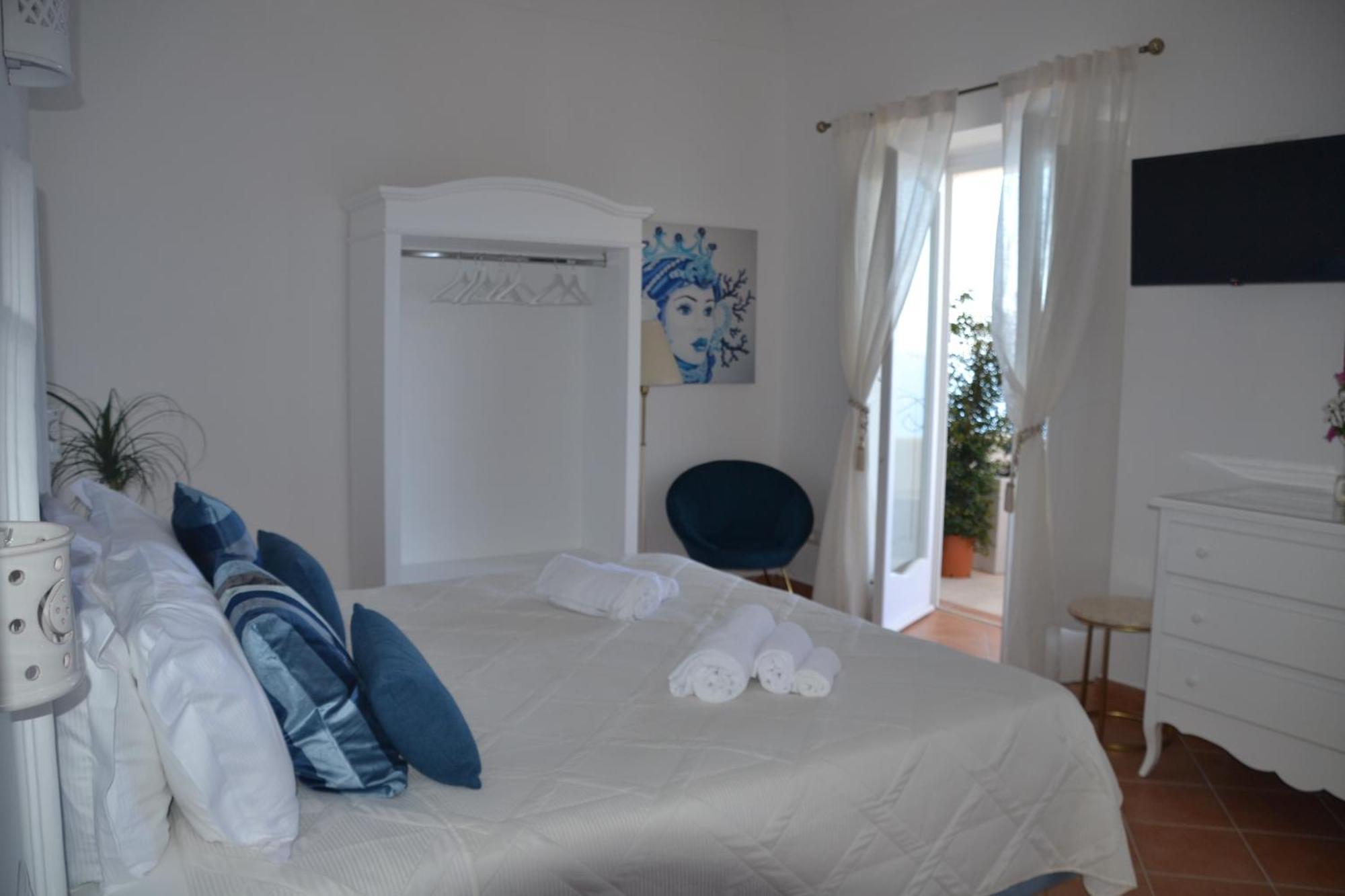 Villa Santa Chiara Positano Suites Экстерьер фото