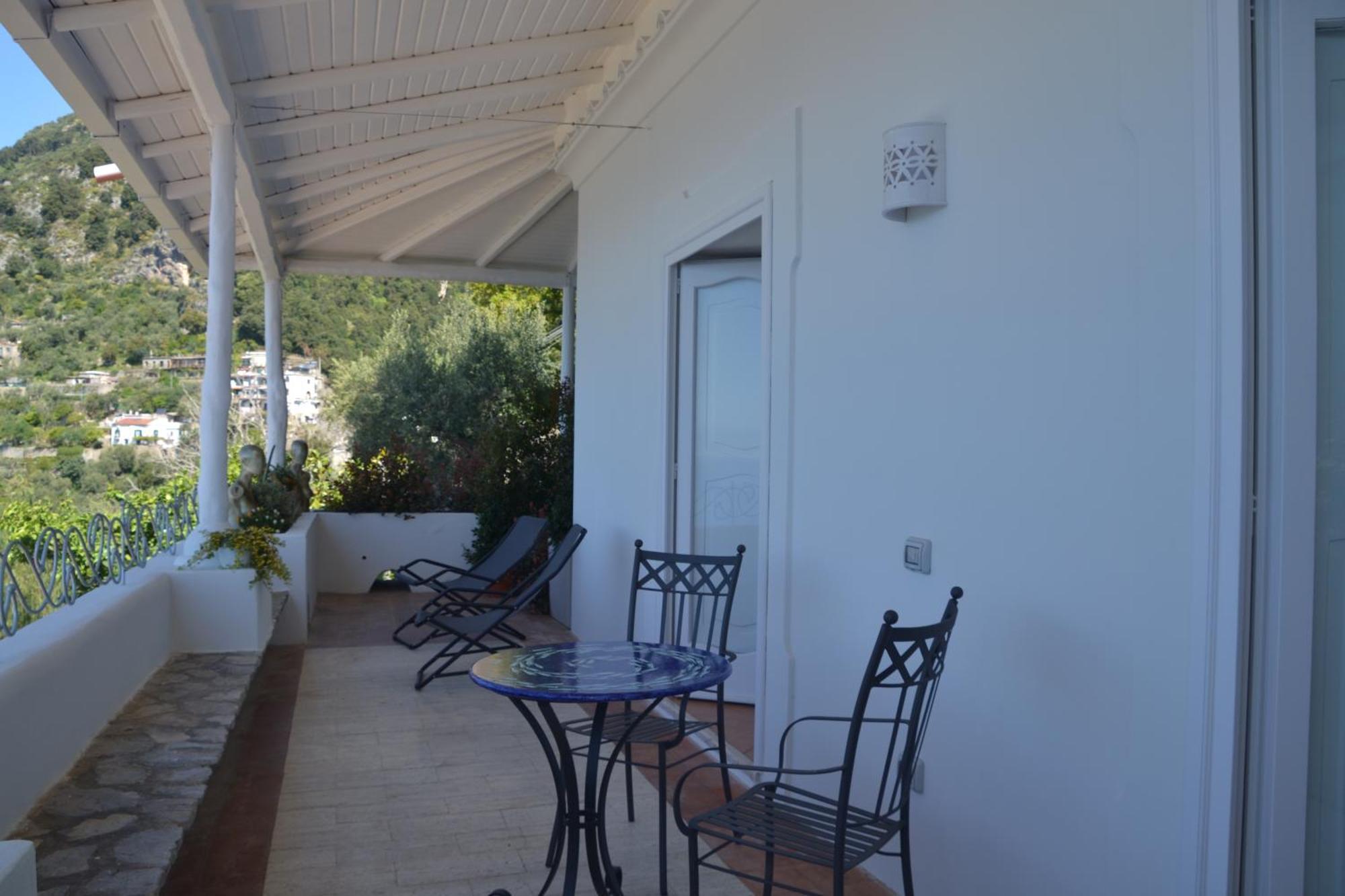 Villa Santa Chiara Positano Suites Экстерьер фото